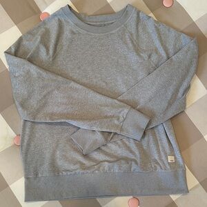 Vuori Women's Gray Sweatshirt